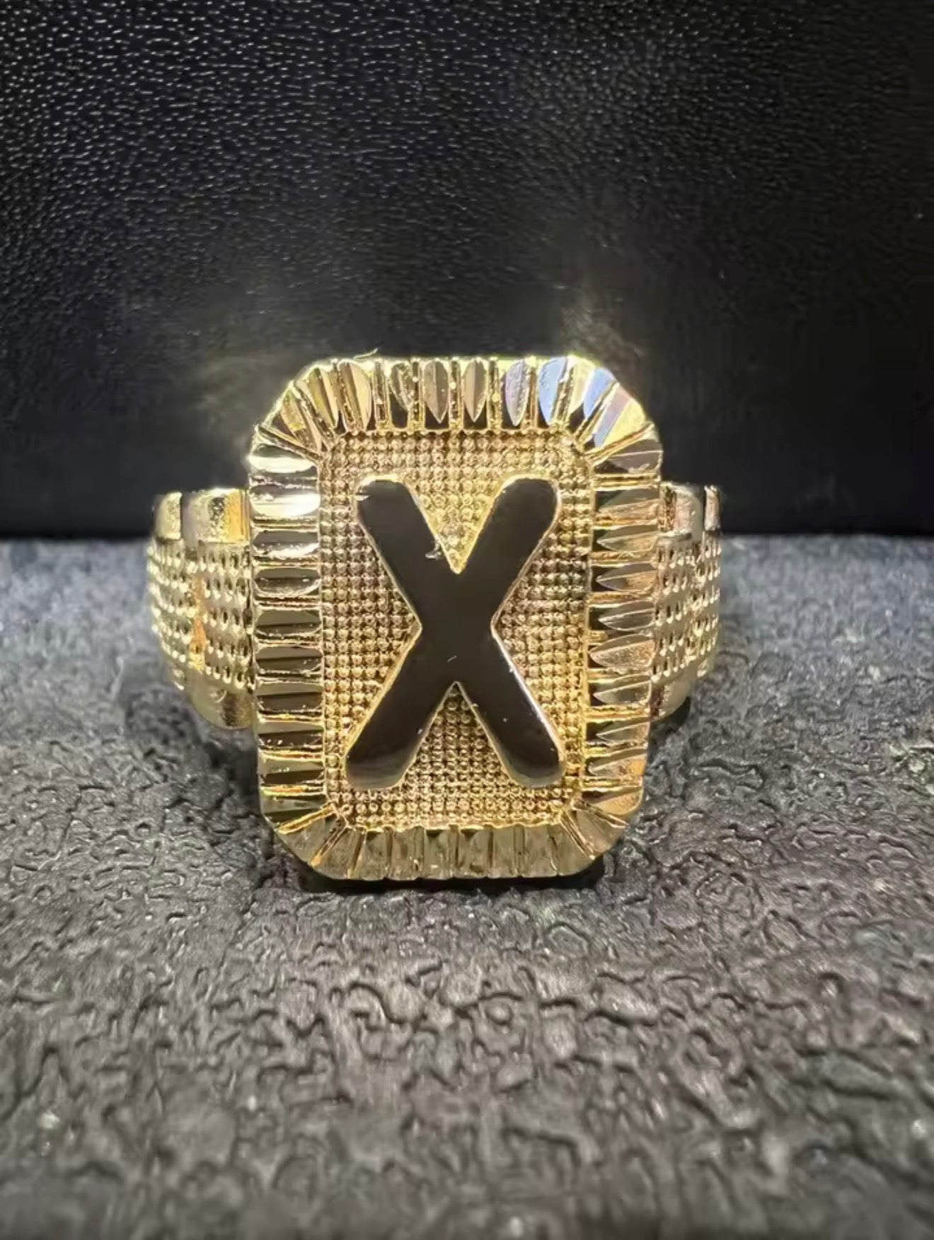 Aura Letter Ring