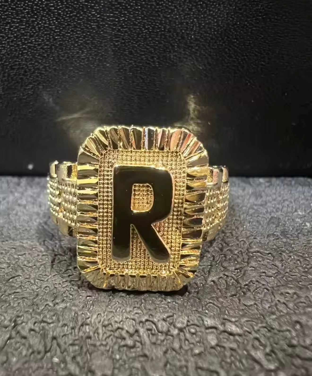Aura Letter Ring