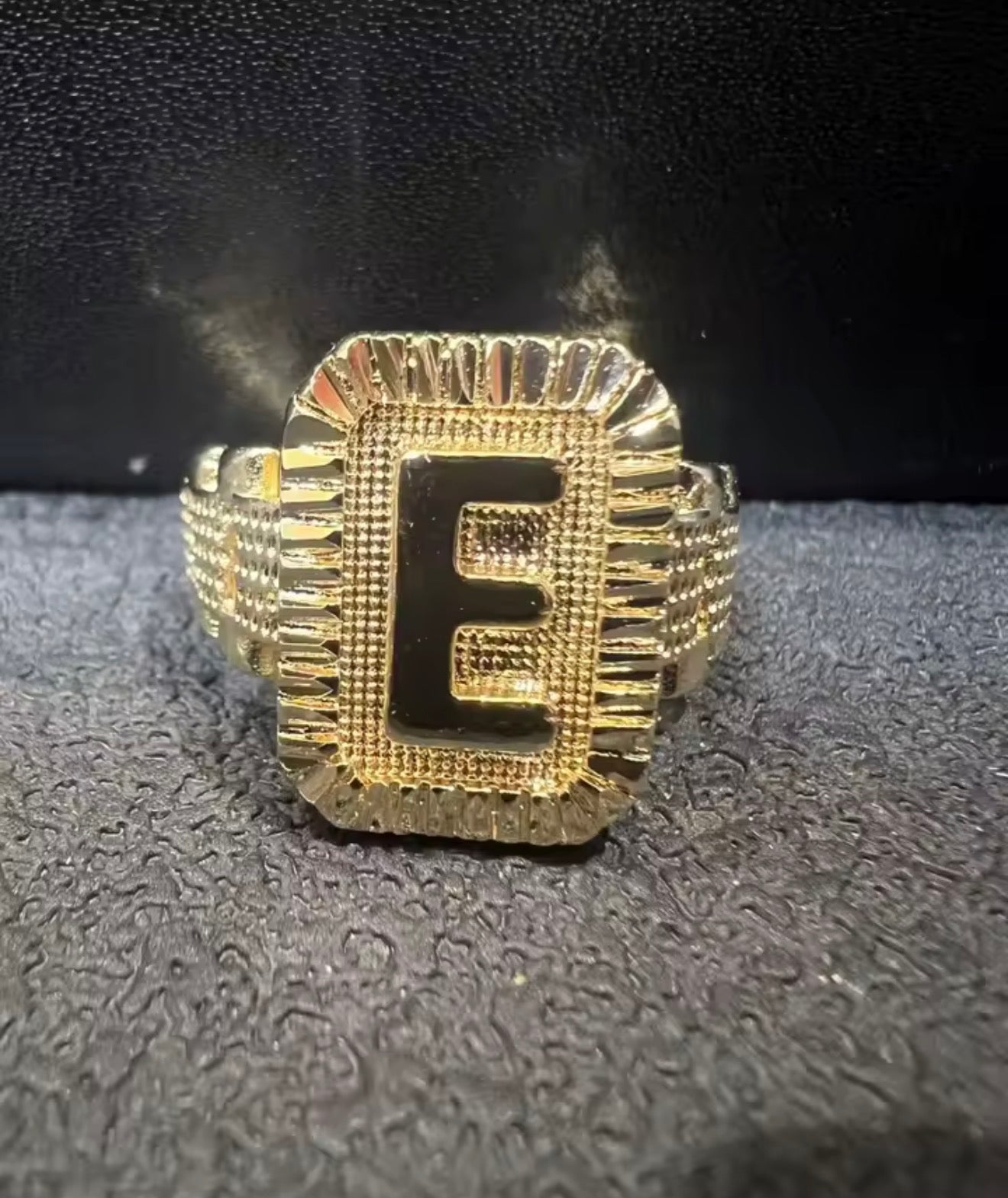 Aura Letter Ring